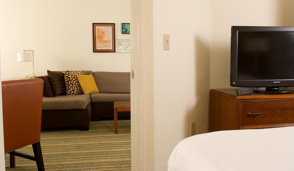Williamsburg Residence Inn Orlando Convention Center מראה חיצוני תמונה